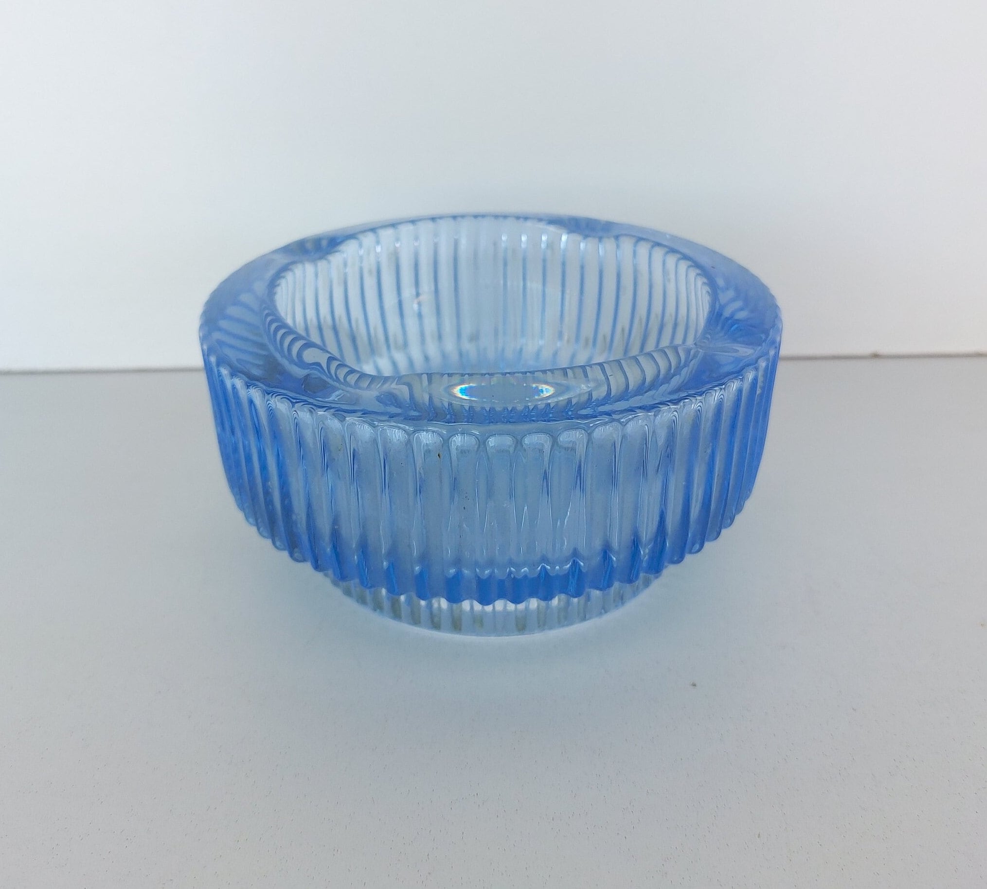 丸型灰皿、青い灰皿、ムラーノガラス、モダニスト灰皿、ビンテージ灰皿