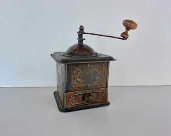 Antique coffee grinder, vintage, old, vintage, decor, metal coffee grinder, shabby kitchen decor, collectable