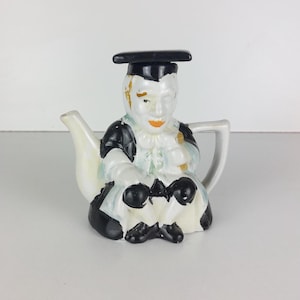 Vintage Men Teapot, Teapot, tea accessory, vintage teapot, retro teapot, collectable, gift idea, kitchen decor, ceramic tea pot