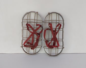 Vintage sneeuwschoenen, verzamelobject, decor, vintage decor, retro, retro decor, wanddecoratie, sneeuwdecor