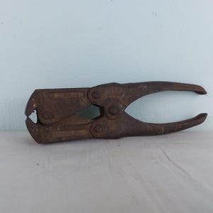 Hard wire cutter, tool pliers, vintage tools, retro tools, collectable, unique