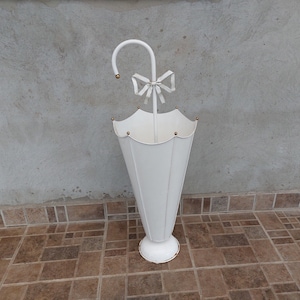 Umbrella holder, umbrella stand, vintage, retro, old, cool, home decor, white umbrella stand, great home decor, art, scukpture