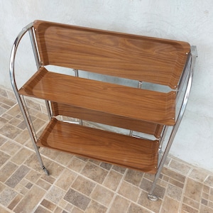 Salontafel, draaitafel, klaptafel, bruine tafel, vintage, retro, oud, cool, duitse tafel, minibar, bartafel, modernistisch