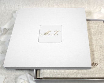 Pareldoosje met initialen, Fotoalbumdoosje, Gastenboekdoosje, Fotoalbum geschenkdoosje.