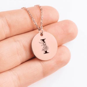 Collar minimalista letra "I": regalos personalizados mejor amigo, regalo de cumpleaños, persona favorita, persona del corazón, mamá