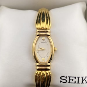 NOS Vintage Seiko Gold Tone Art Deco Bracelet Ladies Chunky Tank Watch NIB