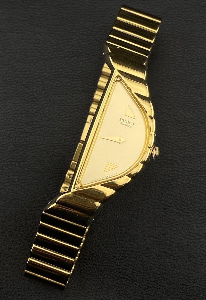 Vintage Seiko Rivoli Gold Tone Half Moon Dainty Elegant Asymmetric ...