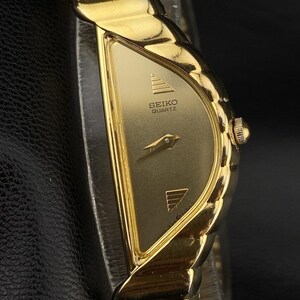 Vintage Seiko Rivoli Gold Tone Half Moon Dainty Elegant Asymmetric ...