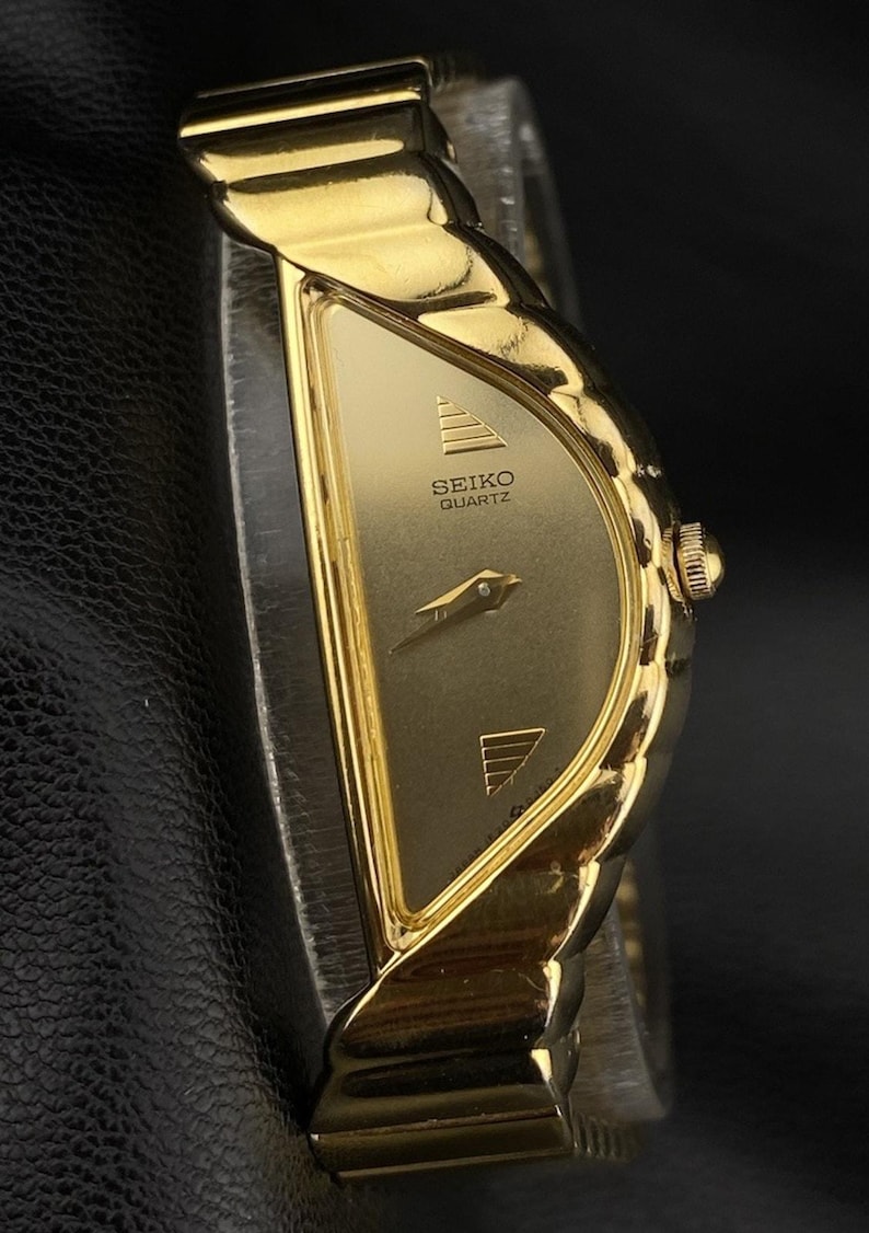 Vintage Seiko Rivoli Gold Tone Half Moon Dainty Elegant Asymmetric ...