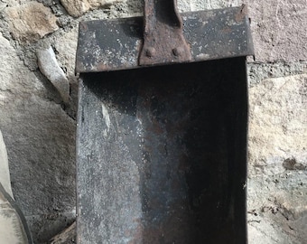 Pala vintage per carbone, pala per cenere, pala per fuoco - ottimo pezzo utile con molta patina