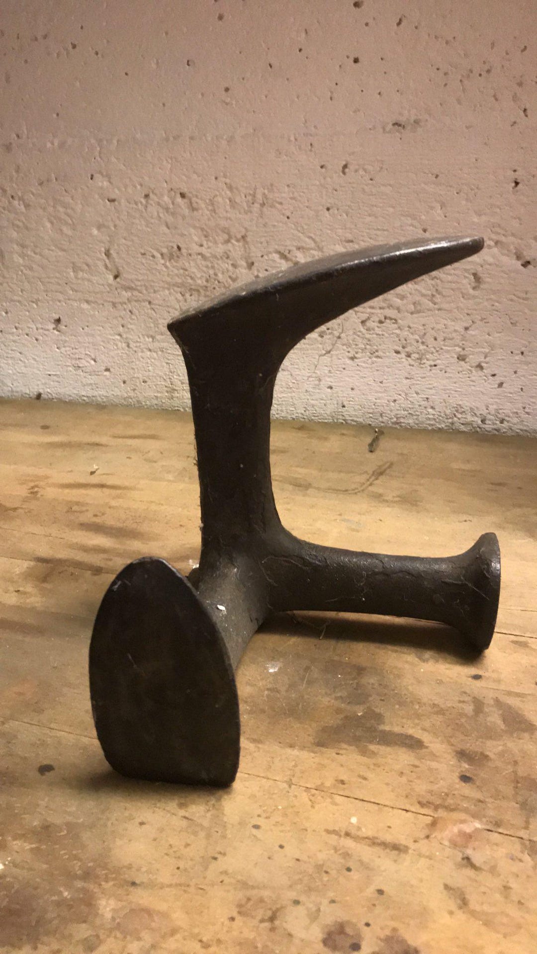 Bootmaker Anvil Antique Shoemaker's Anvil, Shoe Anvil, Shoemaker's Tripod, Cast Iron ...
