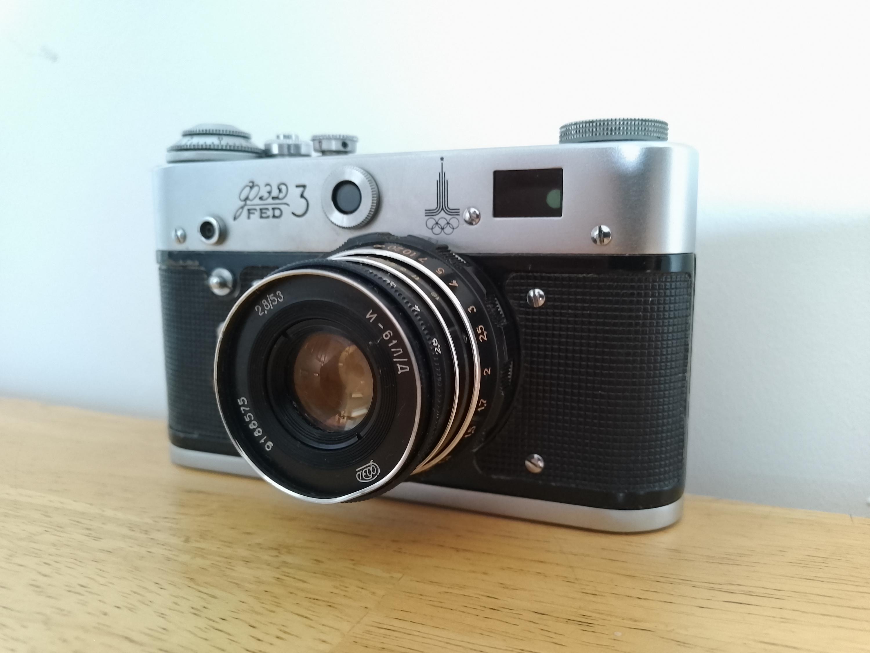 改修済み FED-3 35 mm レンジファインダーカメラ、ソ連、整備済み