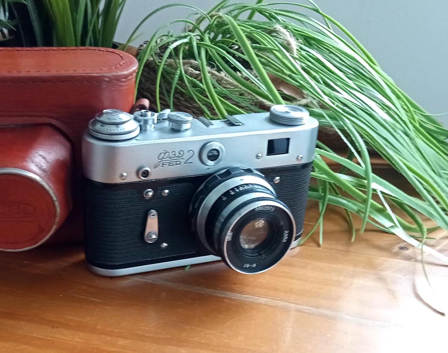 改修されたFED-3 35mmレンジファインダーカメラ、ソ連ソビエトフィルム