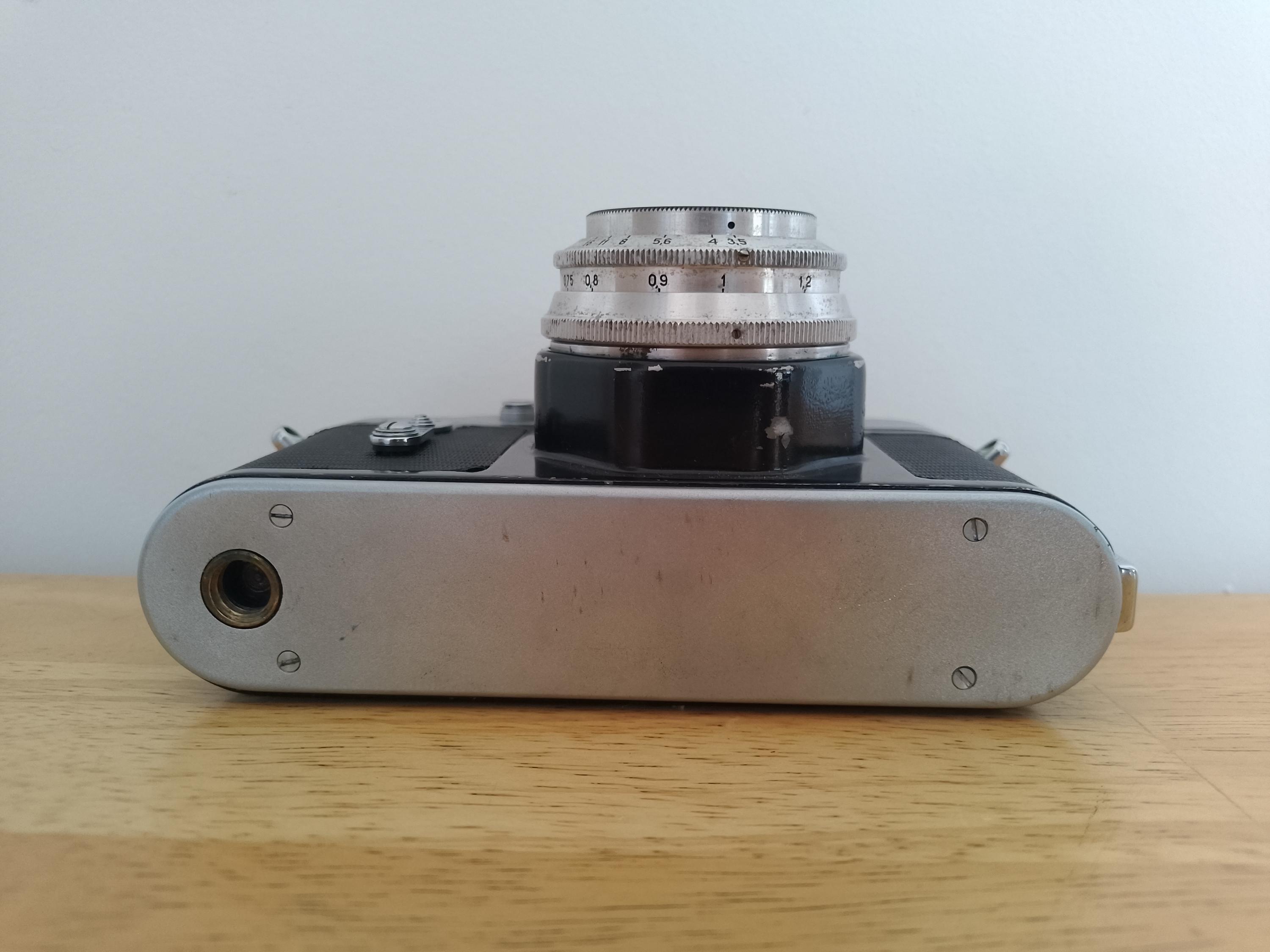 改修済みZenit-3 Mフィルムカメラ、Industar-50レンズ、ソビエト連邦製