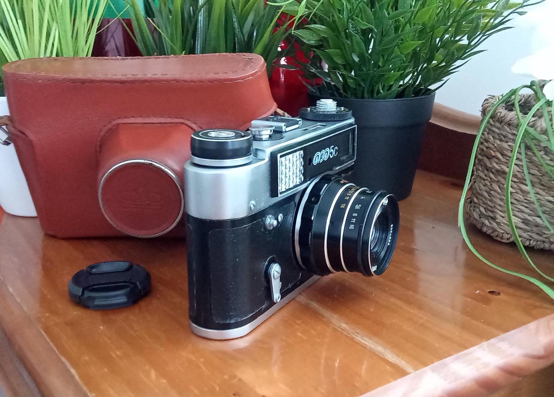 FED-5C ソビエト連邦 35 mm レンジファインダーフィルムカメラ、整備