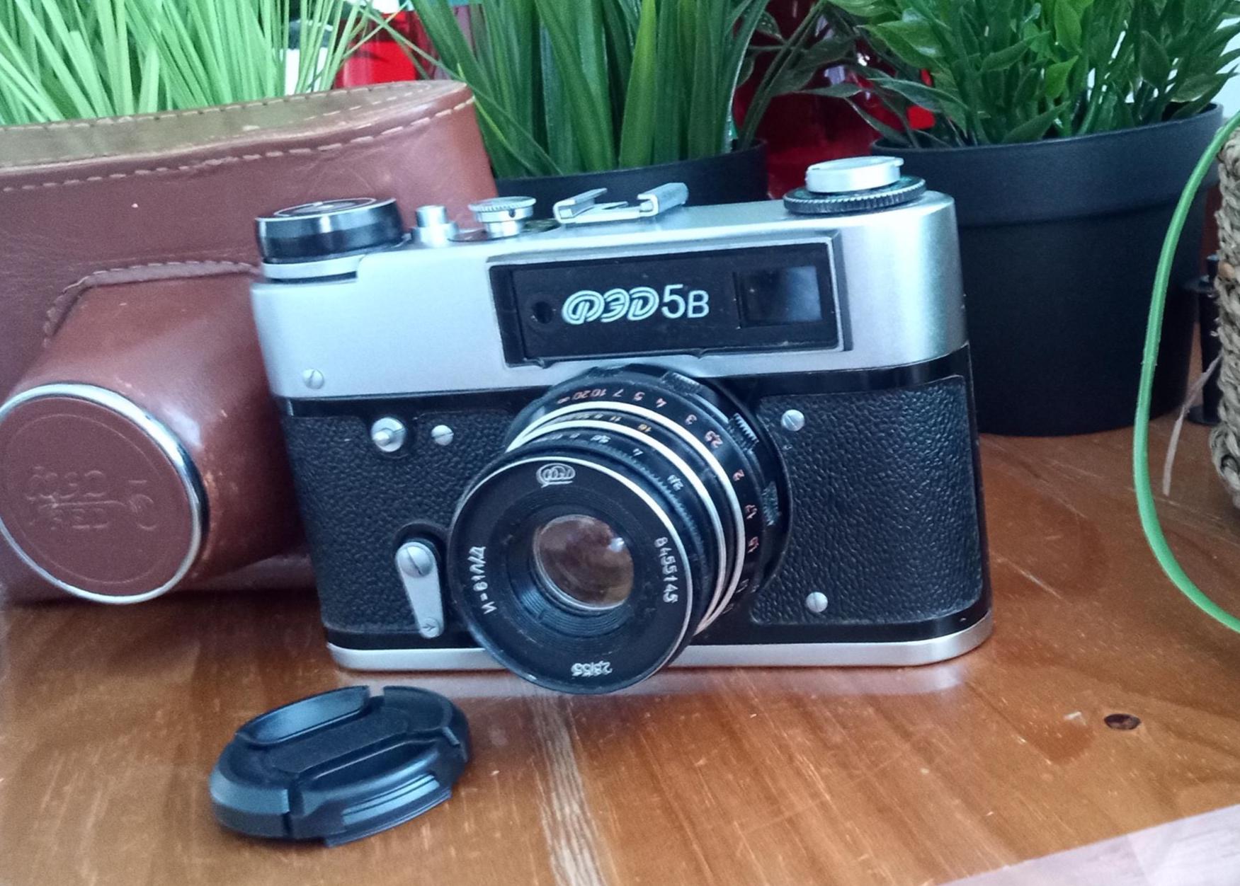再生FED-5B 35mmフィルムカメラ、ソ連製M39ライカマウント、整備済み