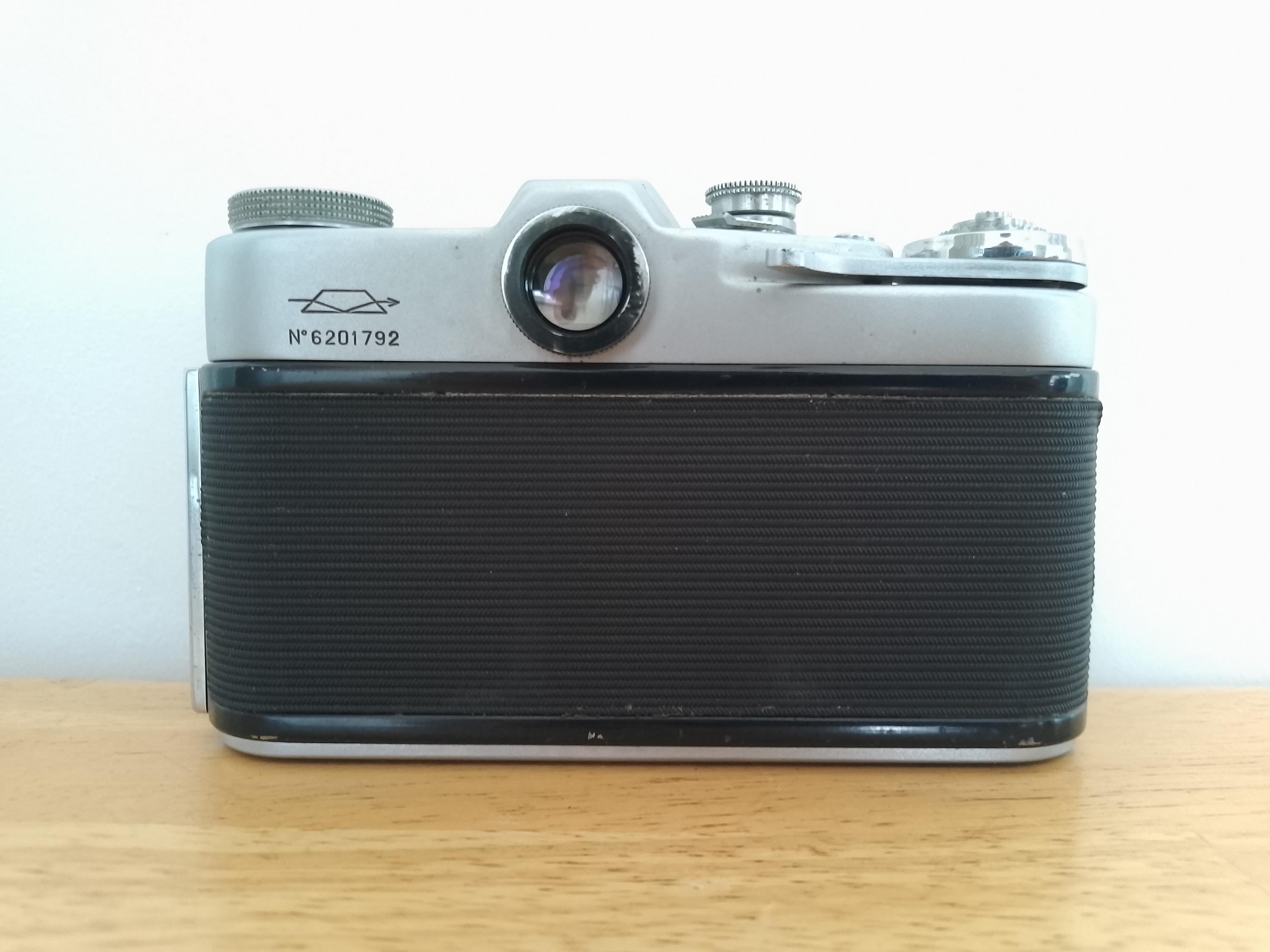 改修済みZenit-3 Mフィルムカメラ、Industar-50レンズ、ソビエト連邦製