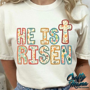 Ha resucitado PNG, Mateo 28:6, Doodle de Pascua retro PNG, Pascua cristiana PNG, Versículo bíblico de Pascua PNG, Doodle de bordado falso PNG, Floral PNG