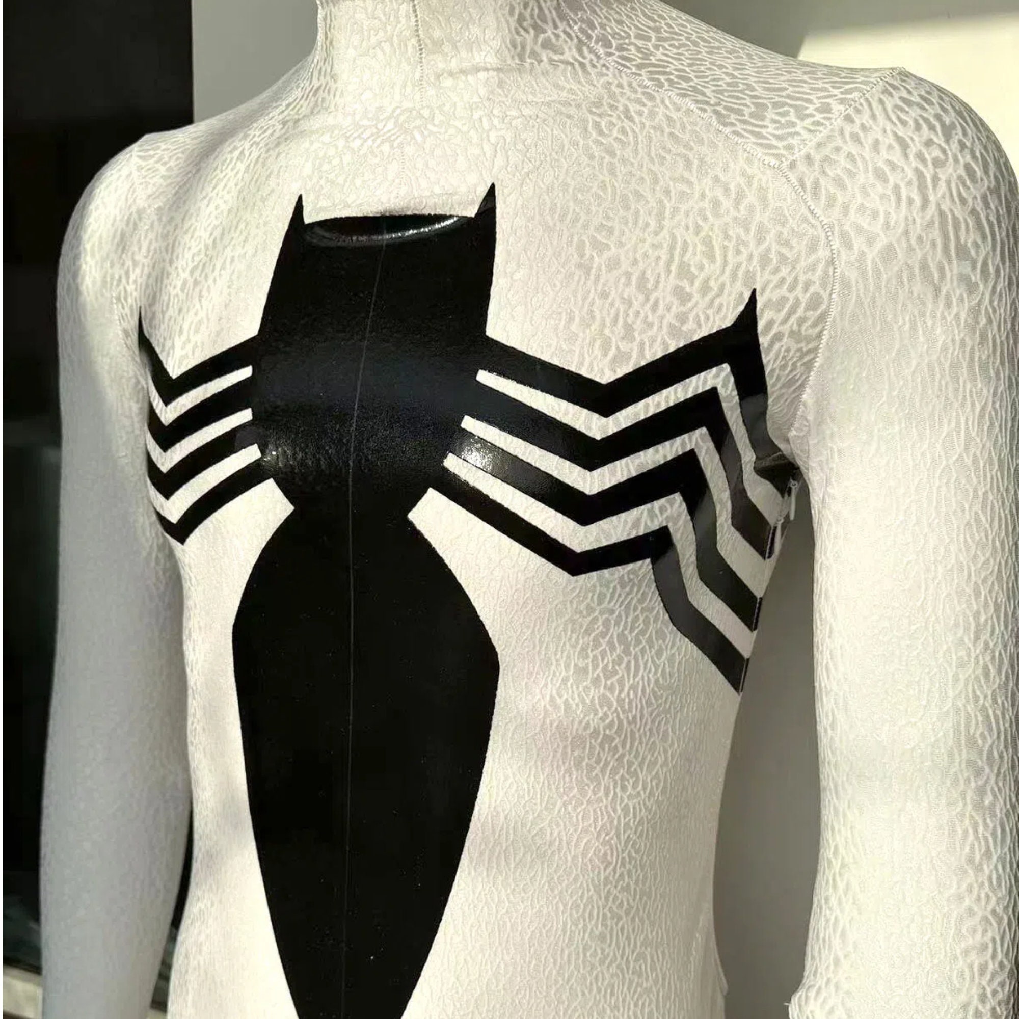 White Venom Spiderman Costume Cosplay Costume Suit 3D Silicone Screen White Venom Spiderman Costume Cosplay Costume Suit 3D Silicone Screen