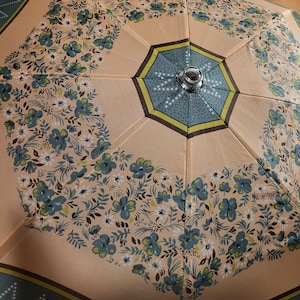 Vintage folding umbrella in neat condition. 1960s.