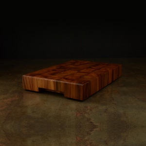 Elm Wood Chopping Blocks - Premium Cutting Board - Christmas Gift Idea