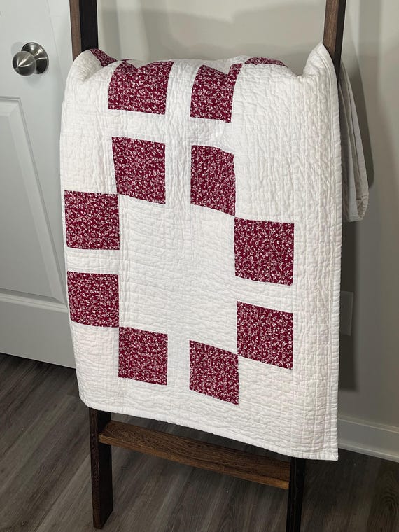 Handmade Classic Red and White Throw Blanket  – Modern Farmhouse Style