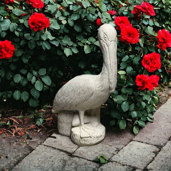 Standing pelican Massive pelican Bird figure Lake bird Outdoor statue Garden decor Backyard sculpture