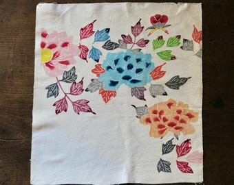 Vintage Japanese kimono silk textile Ryukyu Bingata Okinawa peony flower (b-27)