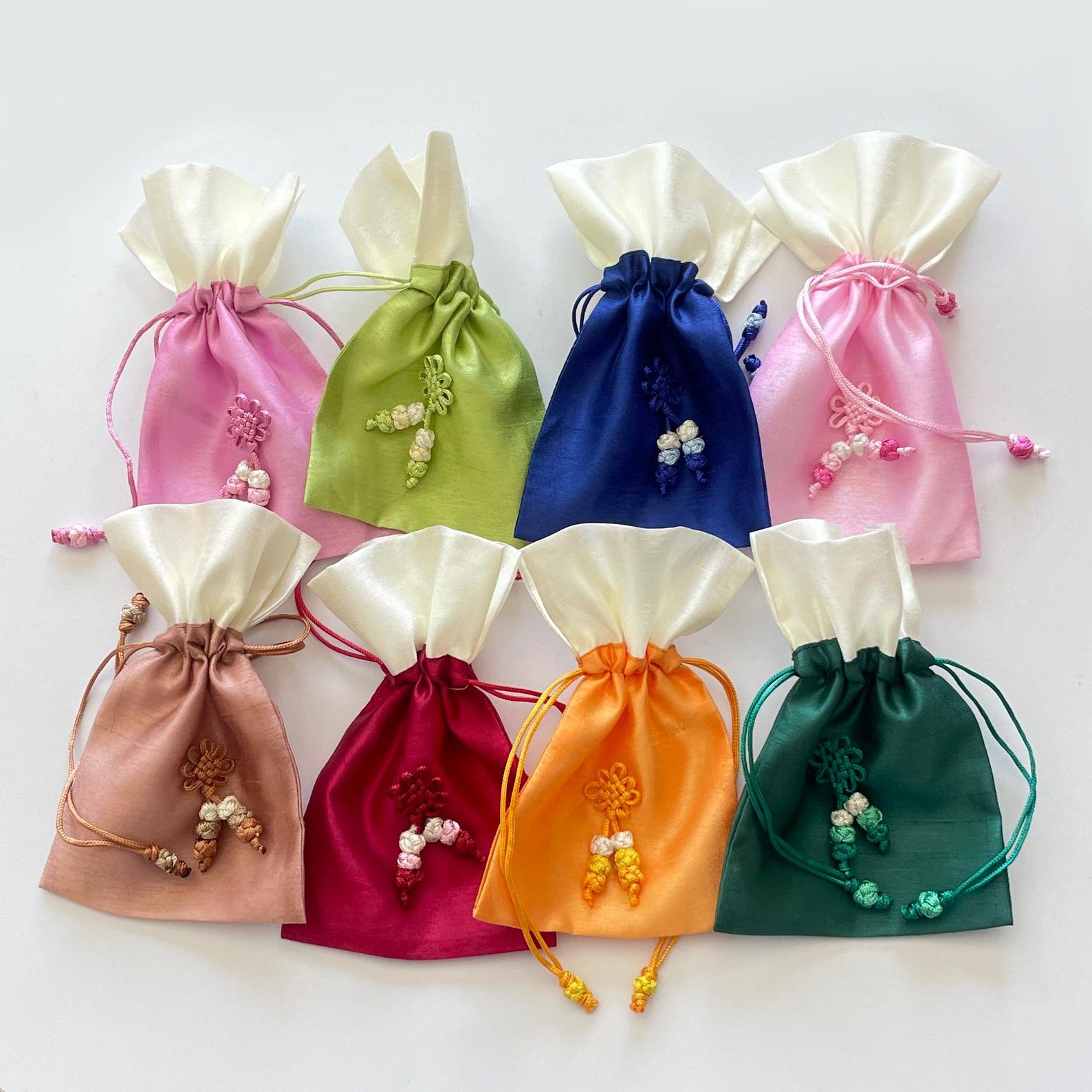 'Bokjumeoni' silk pouch for Ring Holders