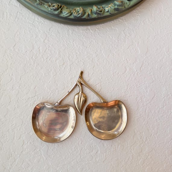 Vintage Solid Brass Double Apple Dish - image 6