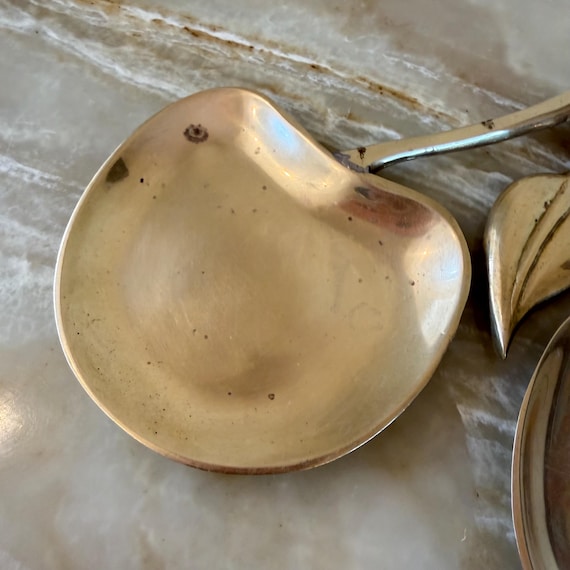 Vintage Solid Brass Double Apple Dish - image 8