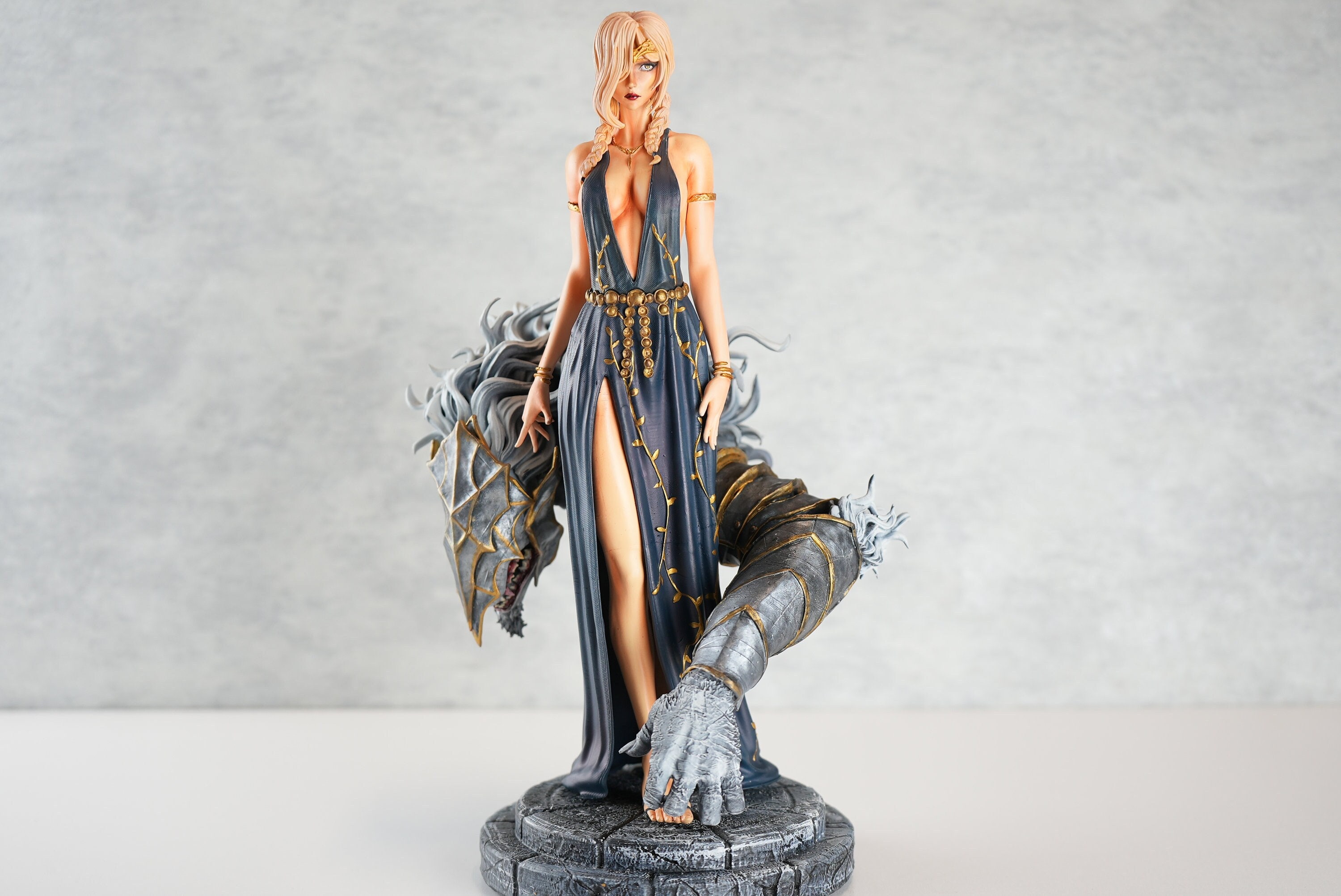 Queen Marika Collectible Figure Exclusive Fantasy Series Statue