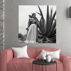 Frida Khalo with agave Black and white photography print Large wall art Living room decor Mexican wall decor Retro wall art Free shipping