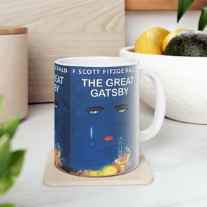 F. Scott Fitzgerald&#39;s The Great Gatsby Book Cover Coffee Mug, Book Mugs, Coffee Cup, Ceramic Mug, Book Lover Gift