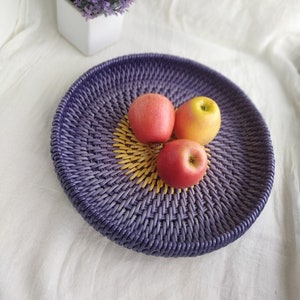 Fruit and bread basket, Woven serving tray, Wicker round tray, Coffe table wicker tray, Rustic kitchen decor, Housewarming Mom Gifts, Trays