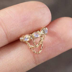 Catena a elica con occhio malvagio in oro massiccio 14k, a scatto/catena a conchiglia in pietra di luna, a cerchio elegante Huggie, a cerchio per cartilagine, piercing daith in oro 16 g