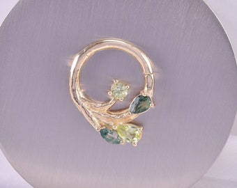 14K Solid Gold Moss Agate Leaf Shape Hoop Clicker/Multi Gem Leaf Shape Septum Ring/Moss Agate Nose Ring/Peridot Conch Hoop/Daith Huggie Ring