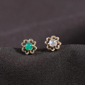 14k Solid Gold Moonstone Floral Stud/Chrysoprase Cartilage Earring/Threadless Helix Tragus Conch Stud/Push In Labret/Flat Back Earring