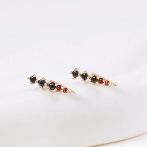 Pendientes trepadores de oro macizo de 14 quilates con granate y ónix negro, pendientes trepadores de oro con piedras preciosas, joyería llamativa para cartílago para mujer.