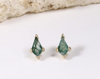 14k Solid Gold Kite Moss Agate Stud Earring/Moss Agate Cartilage Piercing/Gold Helix Conch Stud/Flat Back Earring/Threadless Push Pin