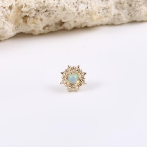 14K massivt guld opal sol örhänge smaskigt eld opal piercing guld helix tragus conch brosk smycken minimalistisk guld örhänge gåva till henne