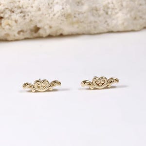 14K Solid Gold Heart Helix Earring, Dainty Vine Cartilage Threadless Flat Back Climber