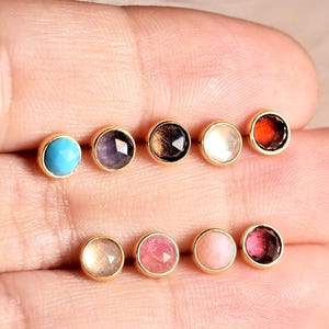14K Solid Gold Rose Cut Gemstone Stud/Dainty Round Threadless Flat Back Earring/Cartilage Conch Helix Tragus Piercing Jewelry/Nose Stud