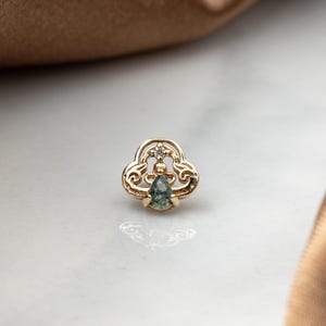 14K Solid Gold Moss Agate Earring/Threadless Push Pin/Conch Helix Daith Tragus Cartilage Earring/Dainty Gemstone Stud/Cartilage Piercing
