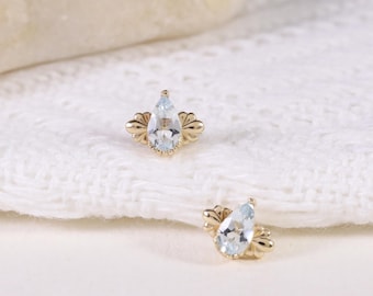 14K Solid Gold Aquamarine Helix Stud Earring/Pear Shape Cartilage Earring/Conch Piercing Stud/Gold Tragus Jewelry/Flat Back Earring