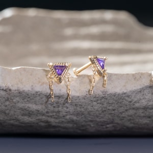 14K Solid Gold Amethyst Chain Earring/Amethyst Triangle Dangle Stud/Helix Cartilage Piercing Stud/Threadless Push Pin/Flat Back Earring