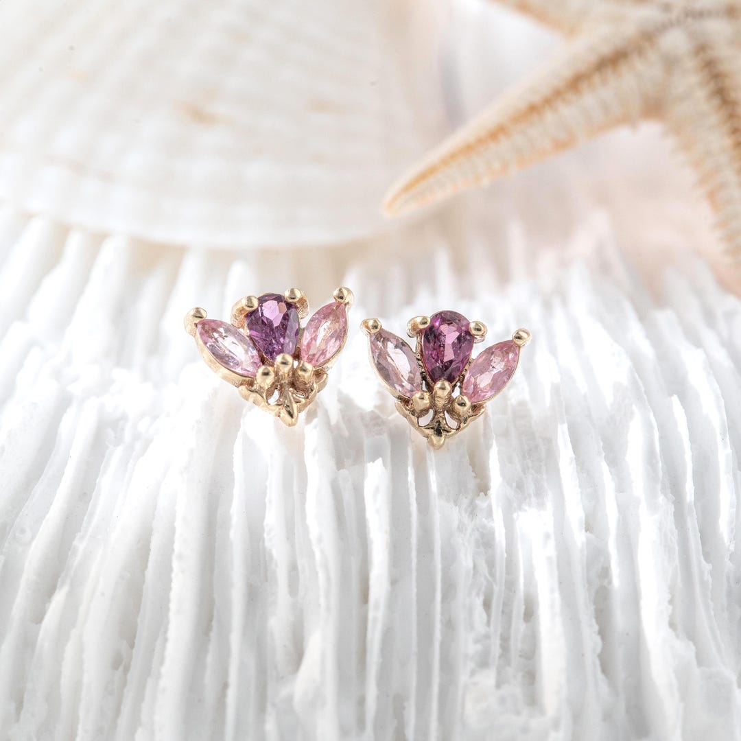 1 1/4” Floral Pink Conch half Cluster Studs main image 0