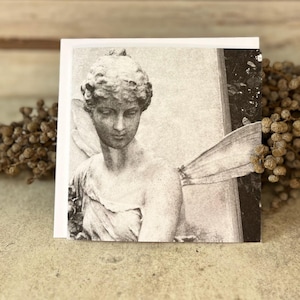 Engel, Elfe, Fee, Trauerkarte, Beileidskarte, Kondolenzkarte, Melancholie, Grabstein, Grab, Friedhof, Fotokarte, Trostkarte, Trauerfall