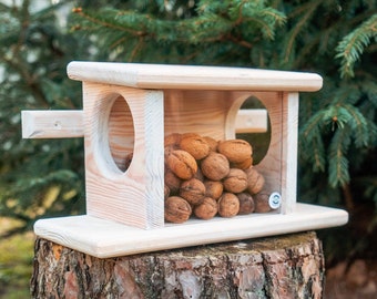 Eichhörnchen-Futterhaus, Eichhörnchen-Futterhaus aus Holz, Streifenhörnchen-Futterhaus, Garten Decore, lustige Eichhörnchen-Futterhaus, Nuss-Futterhaus