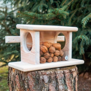Squirrel feeder, Wooden squirrel feeder, Chipmunk feeder, Garden Decore, Funny Squirrel Feeder, Nut feeder